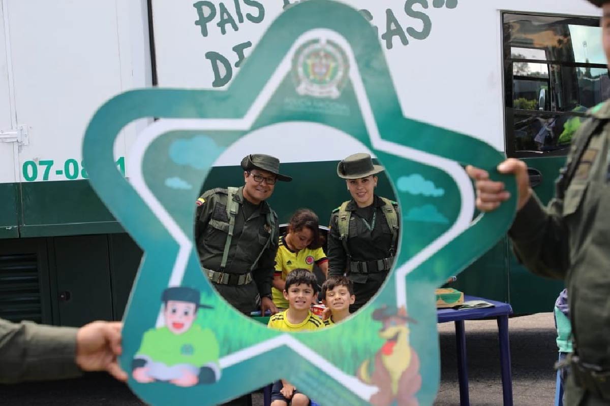 Policia-3
